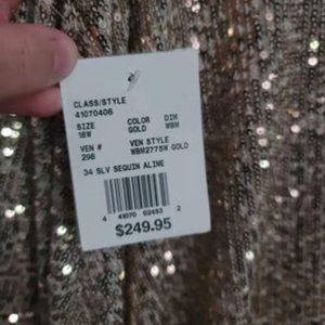 Mother of the bride/ groom